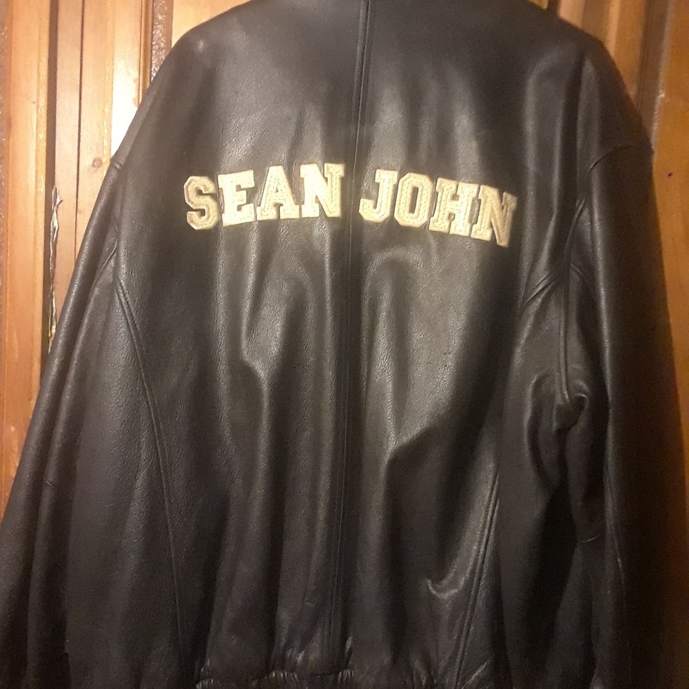 SEAN JOHN LEATHER COAT XXL
